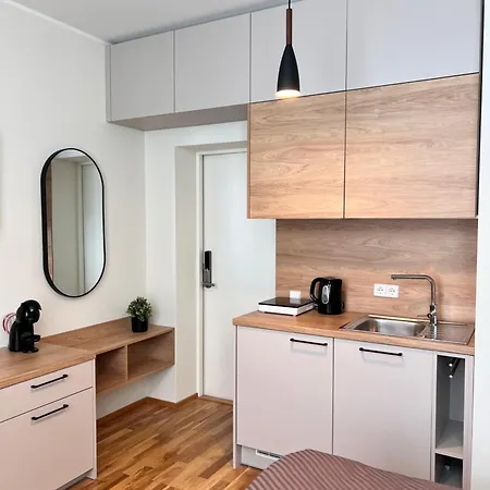 Cozy In Heermeyer Apartment