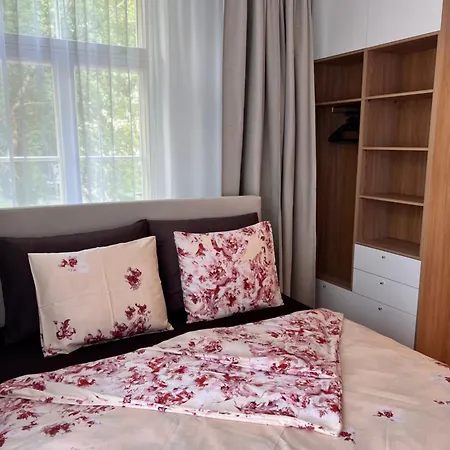 Cozy In Heermeyer Apartment