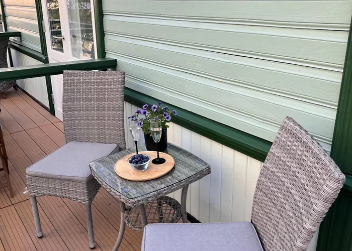 Cozy In Heermeyer Apartment